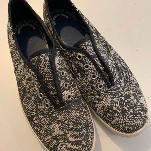 Keds flats, 80% new - Picture 1 of 4